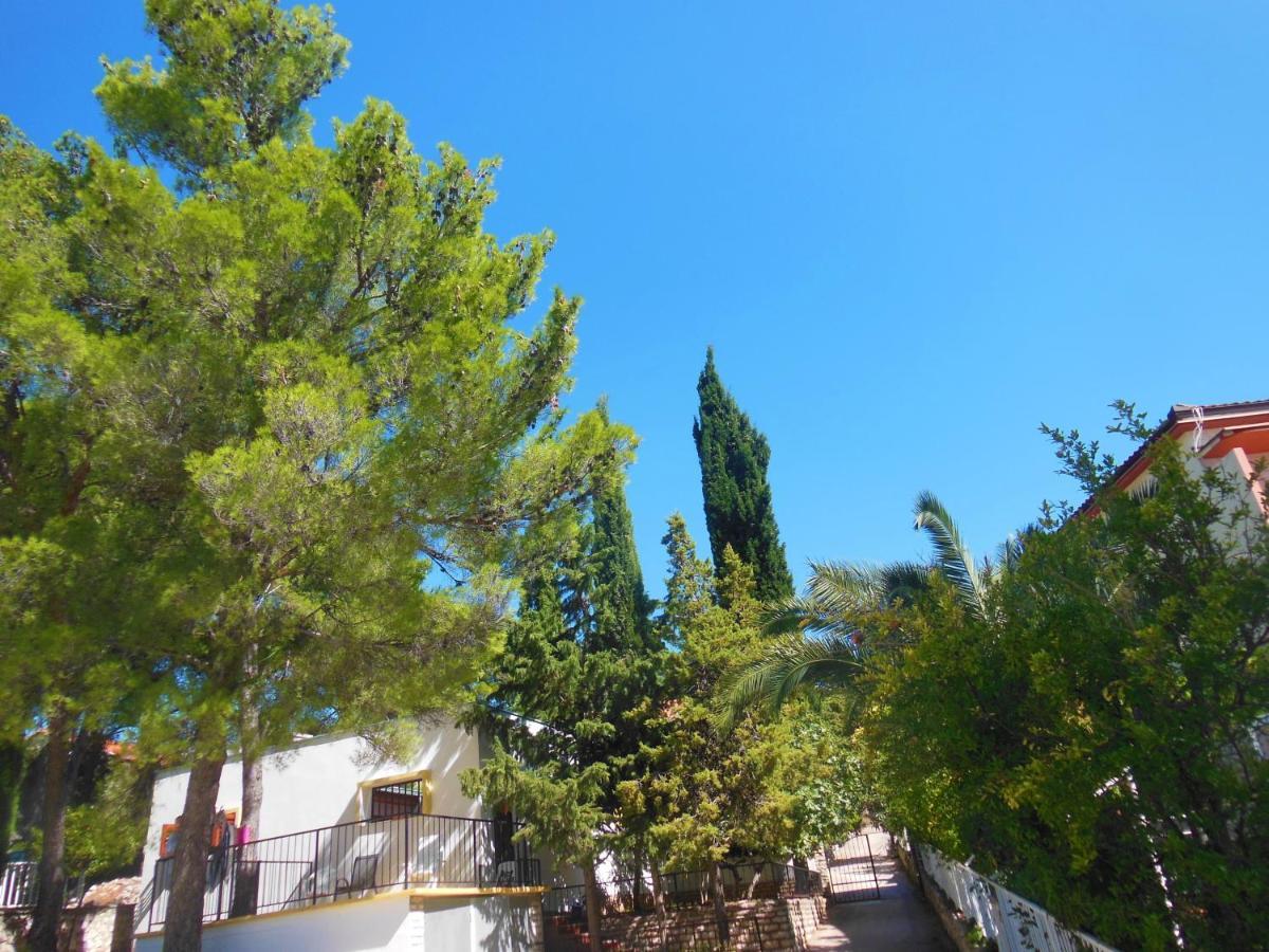 Holiday Home Oleander Zaboric Dış mekan fotoğraf
