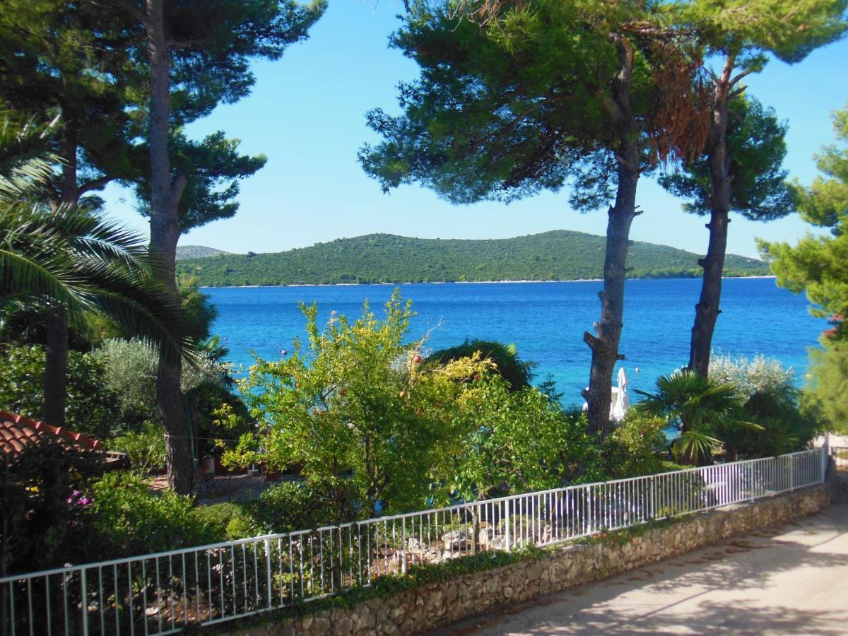Holiday Home Oleander Zaboric Dış mekan fotoğraf